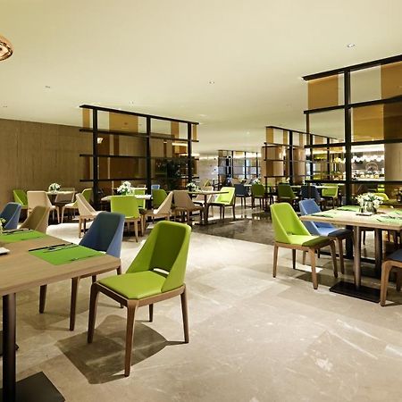 佛山西樵山希尔顿欢朋酒店 外观 照片
